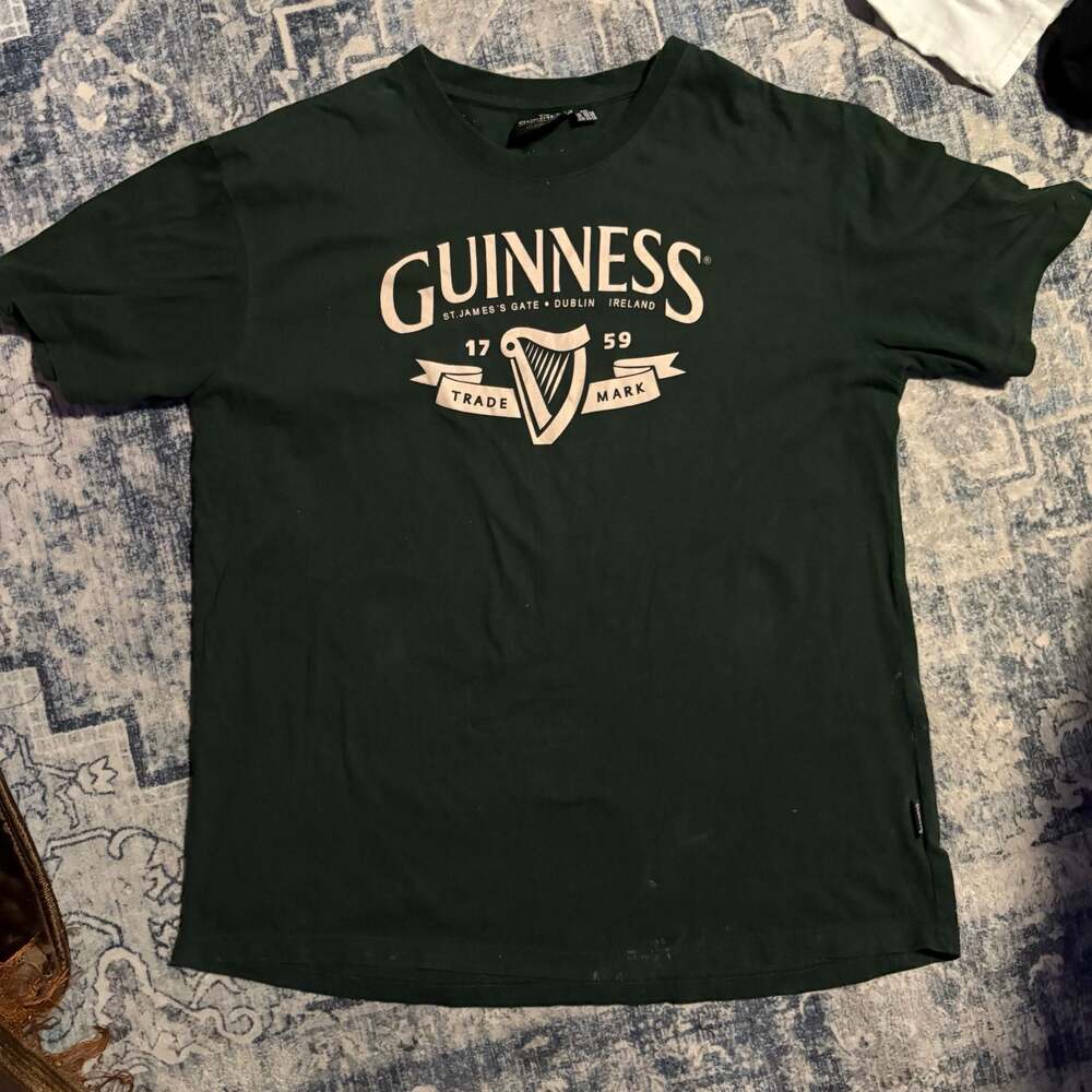 Guinness Official Merchandise Green Harp Logo Graphic T-Shirt XXL